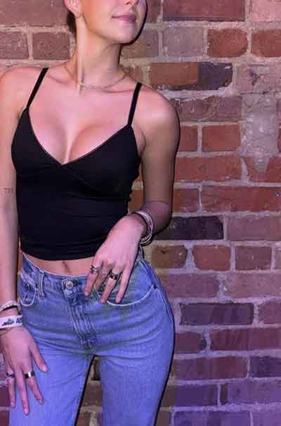 Julia, 29 Jahre, Private Begegnungen in Steglitz